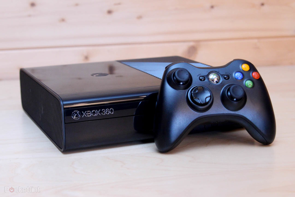 Xbox360 به همراه کینکت